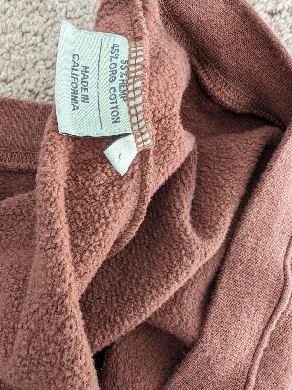 Aliya Wanek “Ami” sweatshirt - Picture 3 of 3